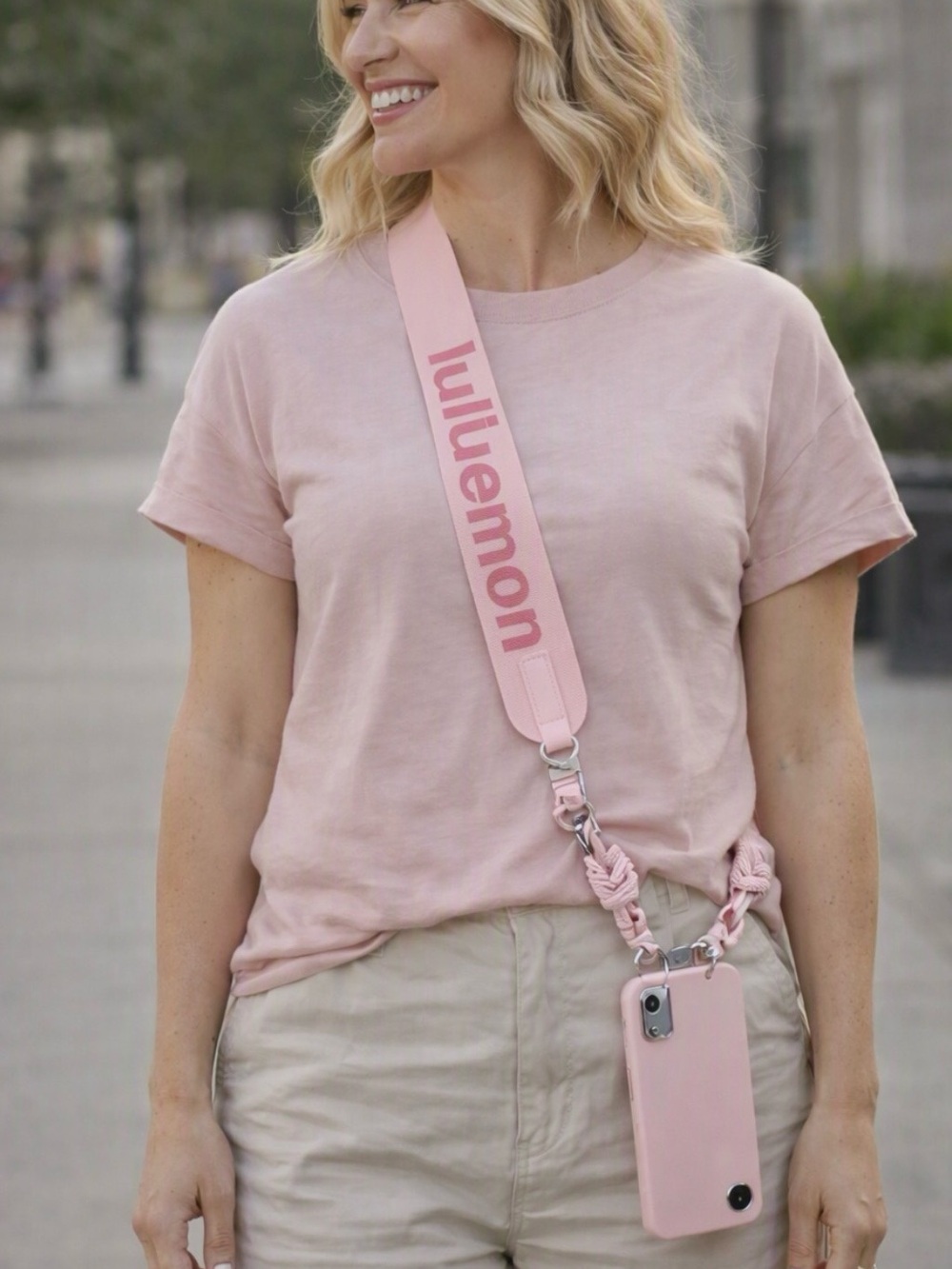 Lululemon Never Lost Crossbody Pink Phone Strap, Hands-Free—RARE 🔥 2 left